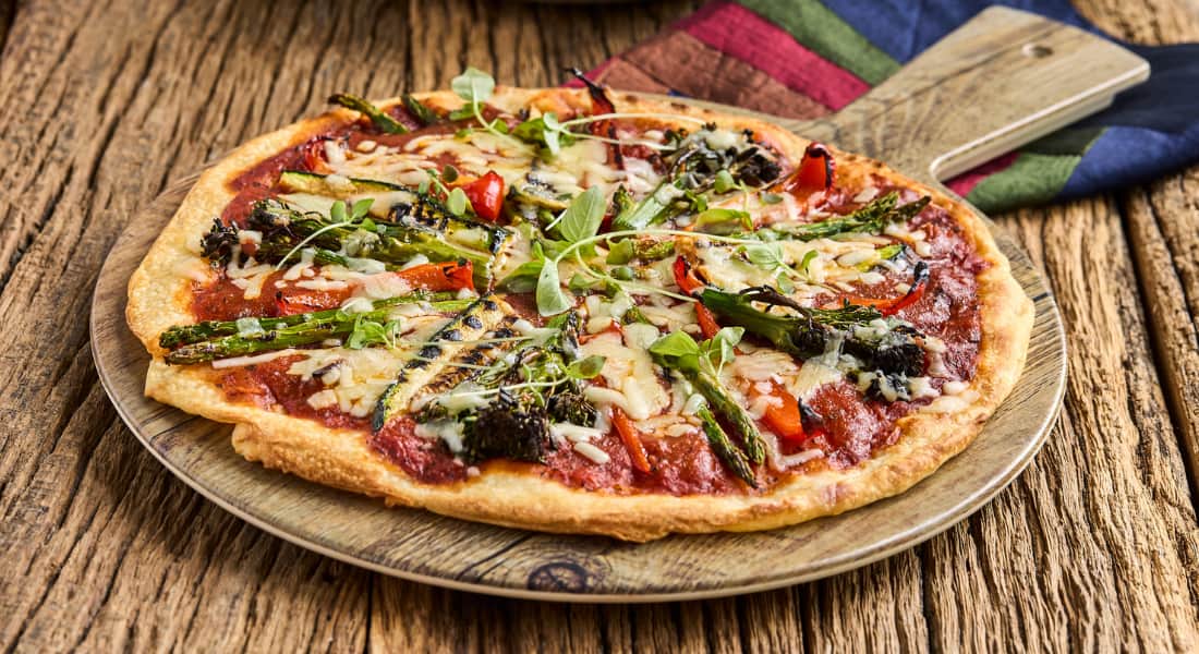Easy Homemade Veggie Pizza
