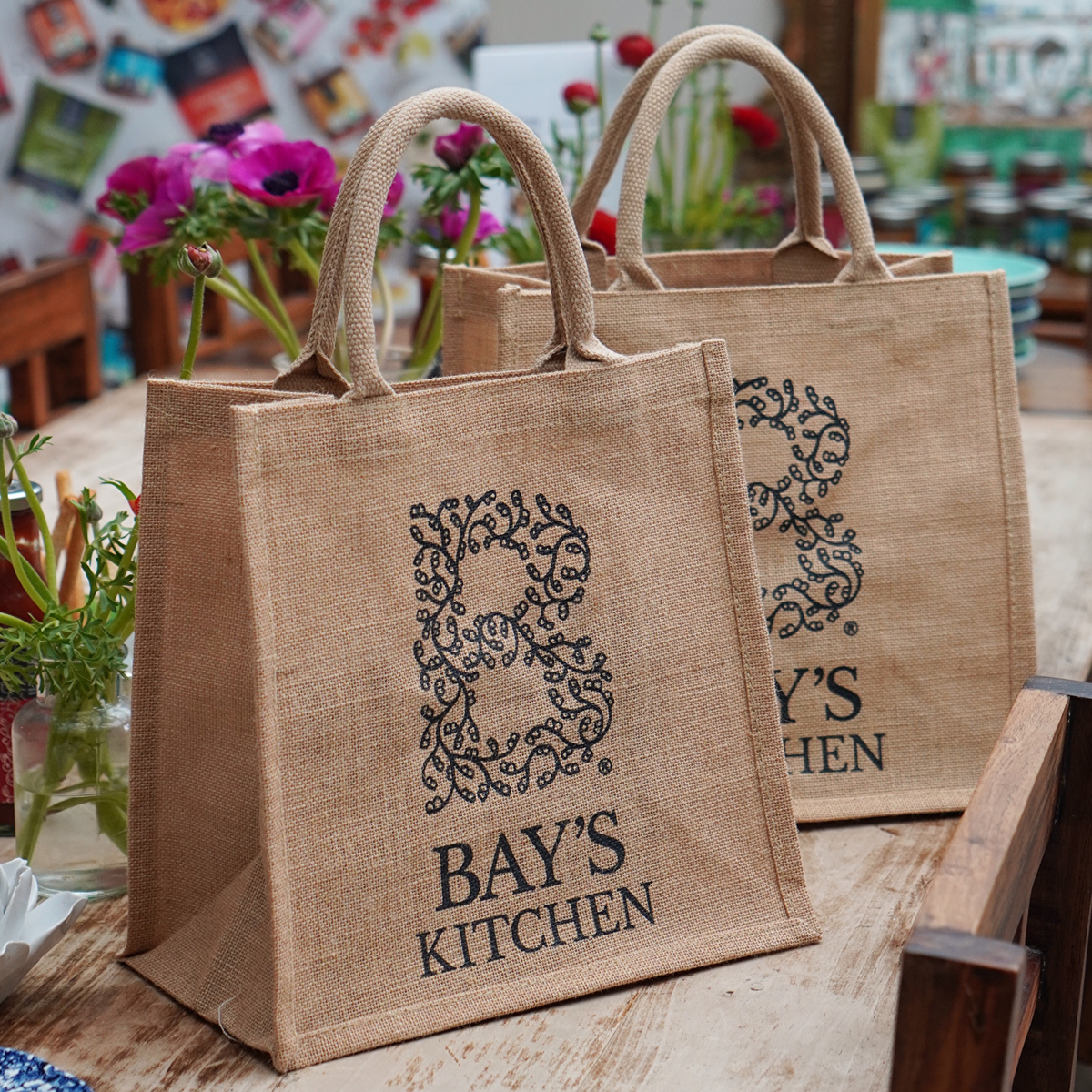 Jute tote bag hotsell